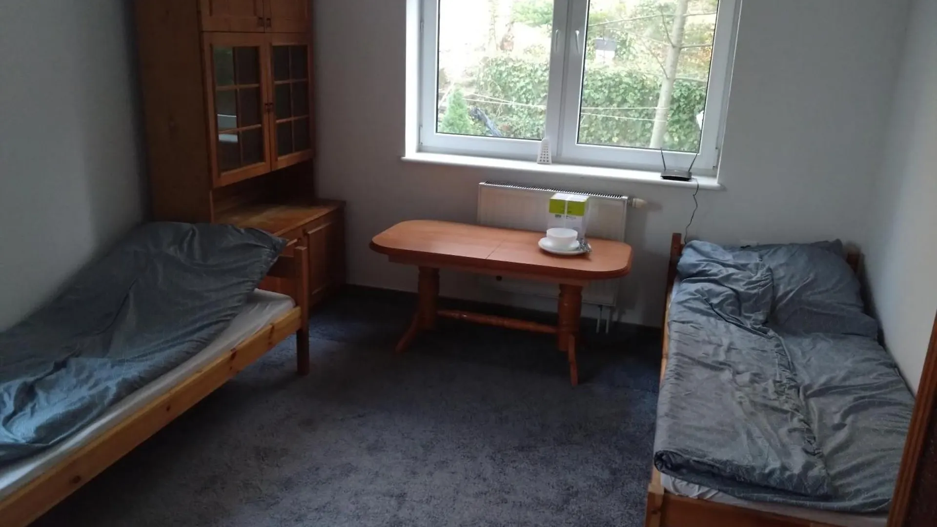 Gdansk Tanie Noclegi Pokoj Nr 2 1-3 Osobowy Z Lazienka Na Korytarzu Apartment