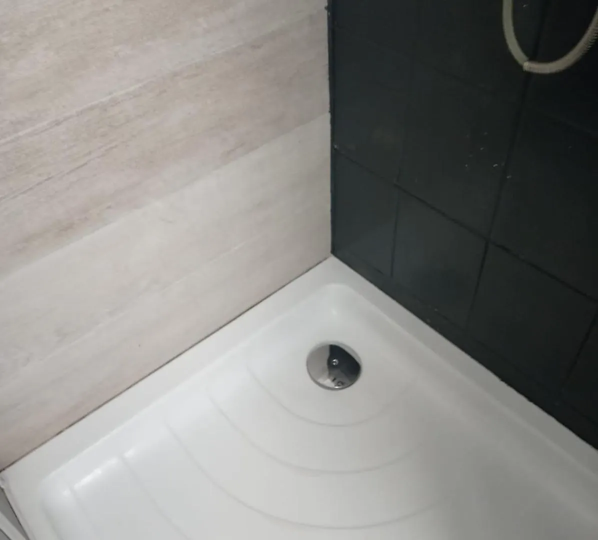Apartment Gdansk Tanie Noclegi Pokoj Nr 2 1-3 Osobowy Z Lazienka Na Korytarzu Poland